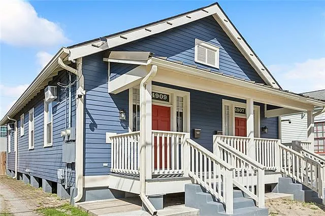 2 bed, 1.0 bath, 962 sqft, $1,700 — Photo 2