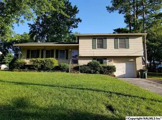 2911 Brett Rd NW, Huntsville, AL 35810