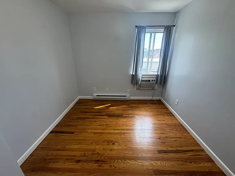 4 Glenwood Ave #B7 — Photo 13