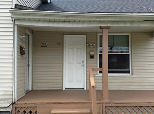903 N Walnut St, Lansing, MI 48906