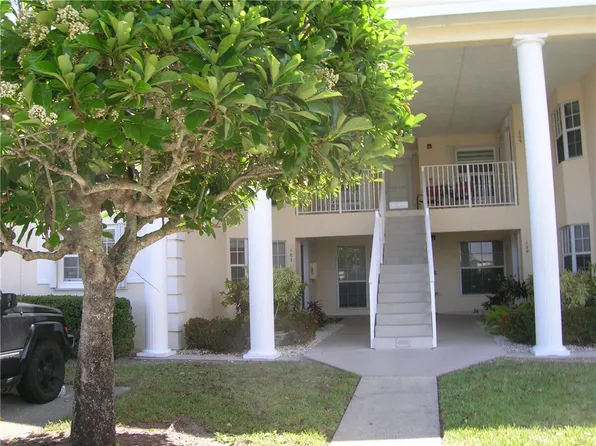 740 Lake Orchid Cir APT 108, Vero Beach, FL 32962