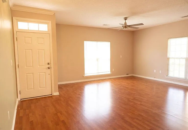 10 Arbors Cir — Photo 13
