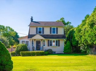 7 Tompkins Ave, West Nyack, NY 10994