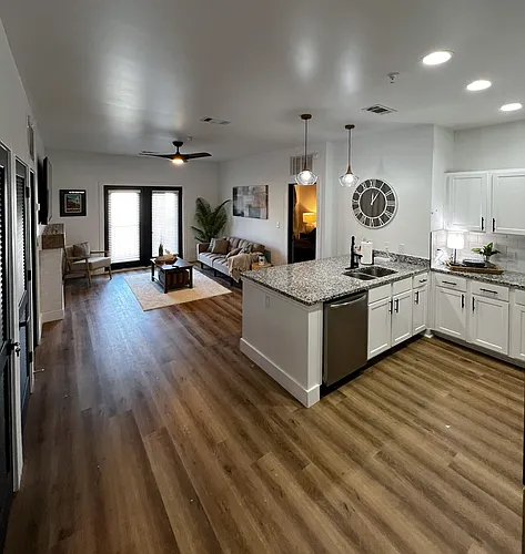206 Town Center Dr #21 Photo 1