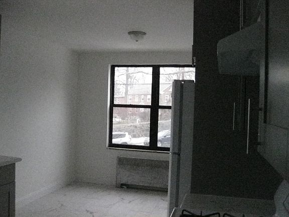 3rd image of 26 Hunter Ave #First