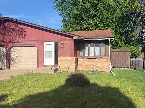 3rd image of 8216 Newton Ave N