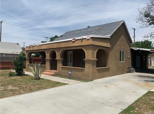 215 E O St, Colton, CA 92324