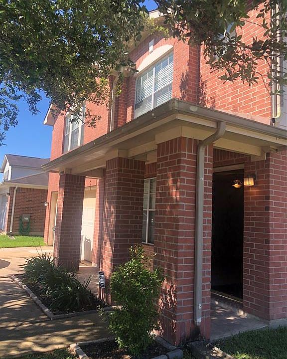 1st image of 5923 Clerkenwell Dr