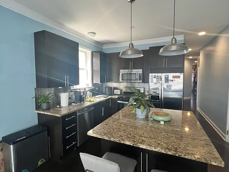 3322 W Eastwood Ave #2 — Photo 9