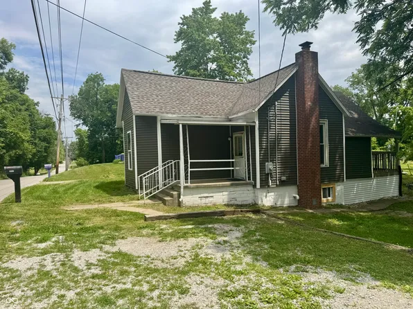 9852 N Knightsville Crawford St, Brazil, IN 47834