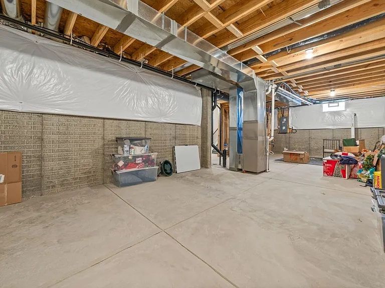 1033 Quarry Oak Dr — Photo 17