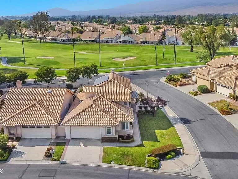 885 Oakland Hills Dr — Photo 50