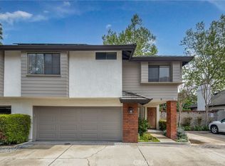 2572 Elden Ave APT U, Costa Mesa, CA 92627