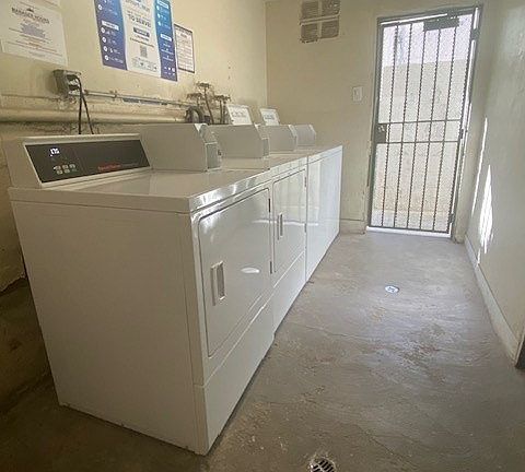 5th image of 5630 Geer St APT 9