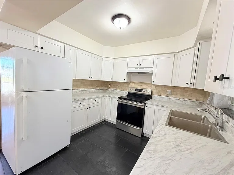 309 Kerry Dr — Photo 29
