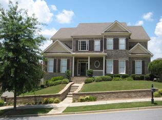 4745 Meadow Park Ln, Suwanee, GA 30024