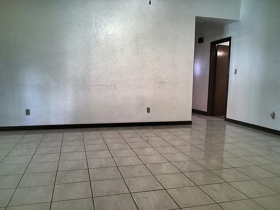 5th image of 1713 Plantation Dr