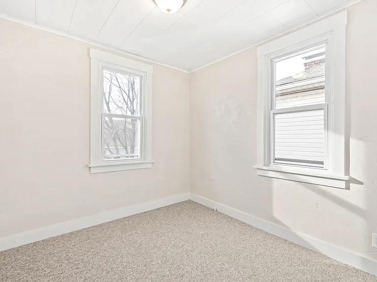 1627 Merchant St — Photo 15
