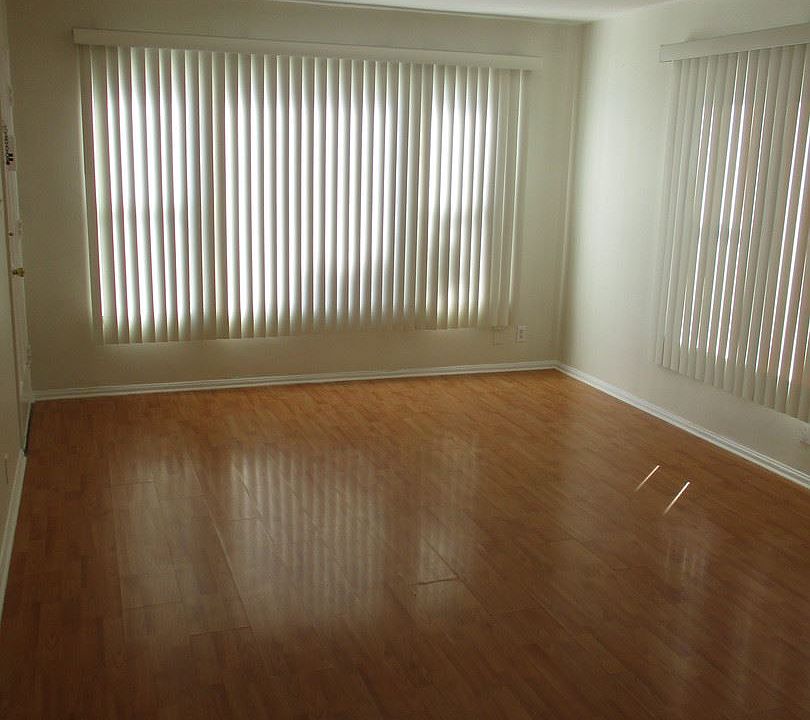 1st image of 4610 N Banner Dr APT 1