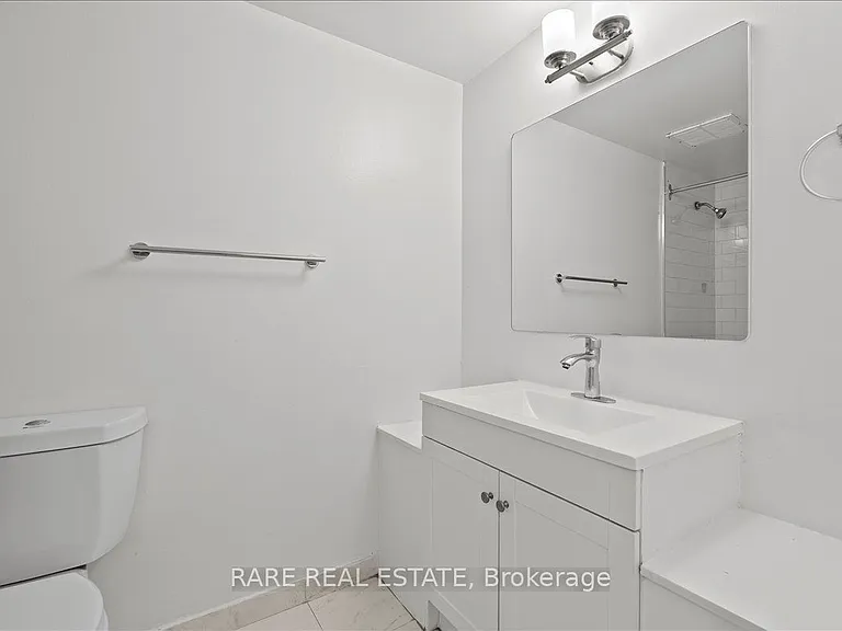 7555 Goreway Dr #157 — Photo 13