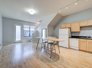 400 E Locust St UNIT 211, Des Moines, IA 50309