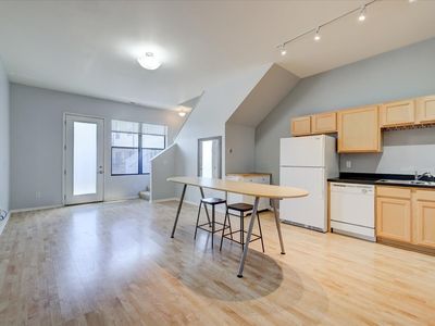 400 E Locust St UNIT 211, Des Moines, IA, 50309