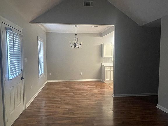 4th image of 106 Earline Dr