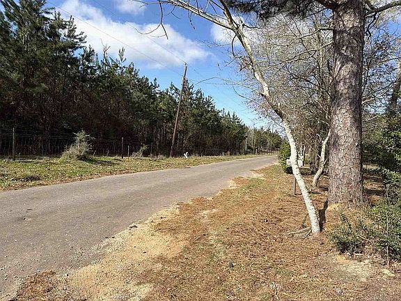 3rd image of 2344 County Road 96