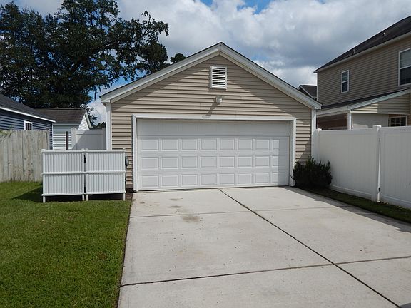 2nd image of 4814 E Red Maple Cir