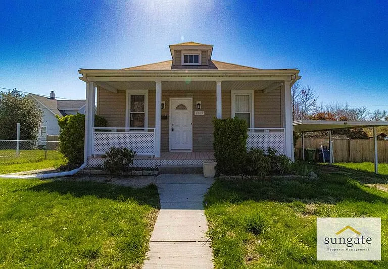 4607 Simms Ave — Photo 1