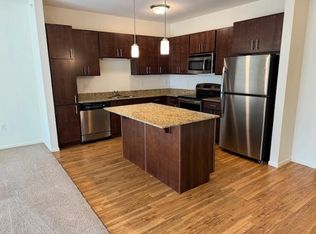 957 Pendant Ln NW #101, Rochester, MN 55901