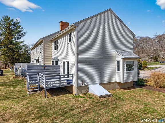 3rd image of 10 Castle Meadow Drive #10
