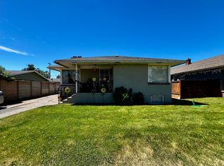 706 S 5th Ave #B, Yakima, WA 98902
