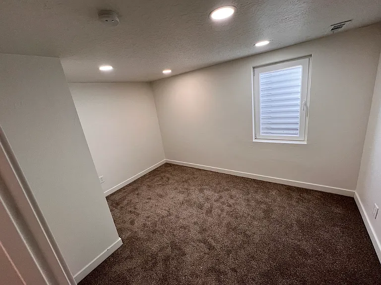 10200 S Crocus St — Photo 38