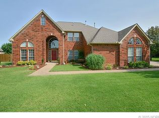 6916 E Galveston St, Broken Arrow, OK 74014