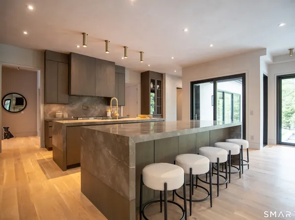 259 Frogtown Road, New Canaan, CT 06840