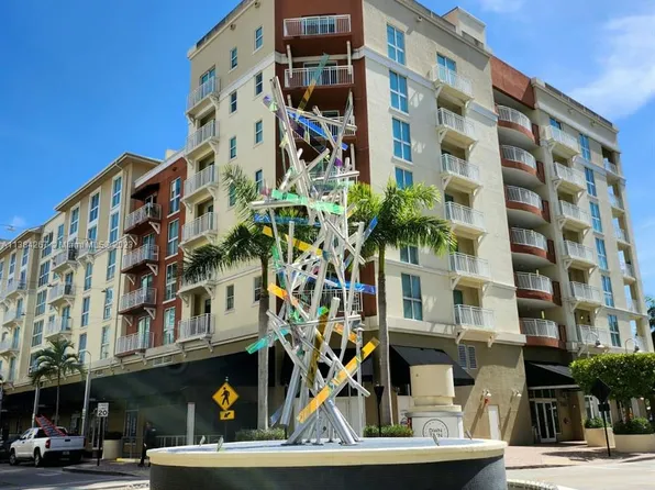 7266 SW 88th St APT A501, Miami, FL 33156