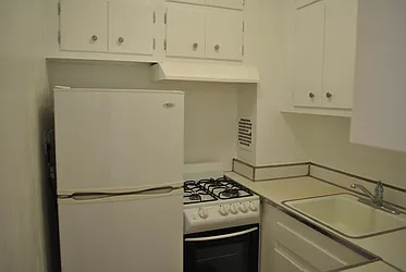 Rented by Barshay Brokerage