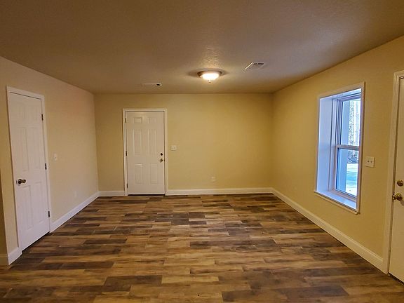2nd image of 2520 Teddy St #A