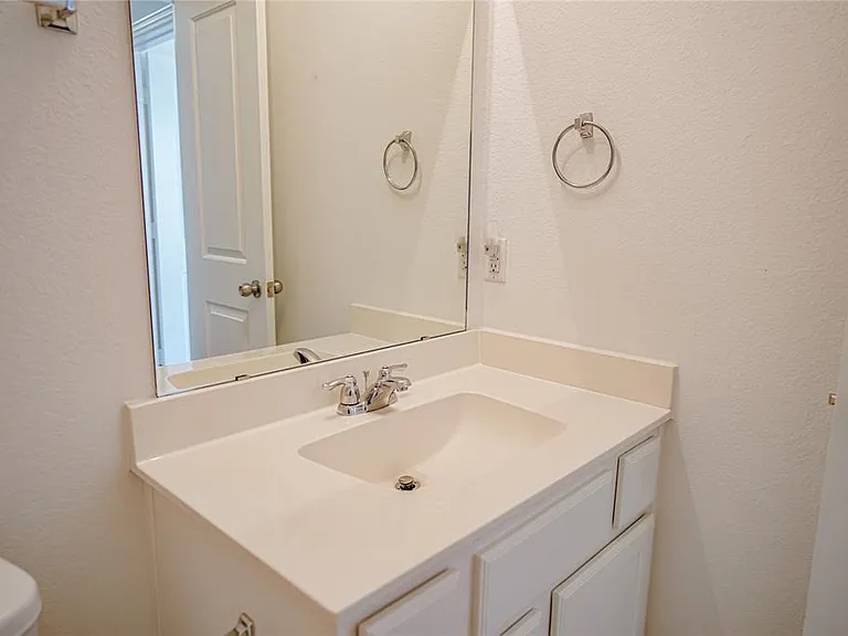 16131 Sommerall Creek Ln — Photo 31