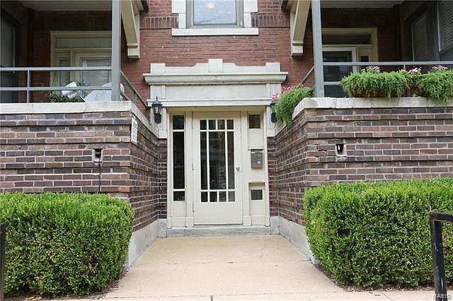 1st image of 533 Clara Ave APT 4