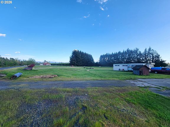 2nd image of 29281 S Old Molalla Rd