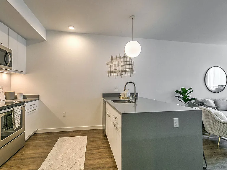 The Fowler Apartments — Photo 4