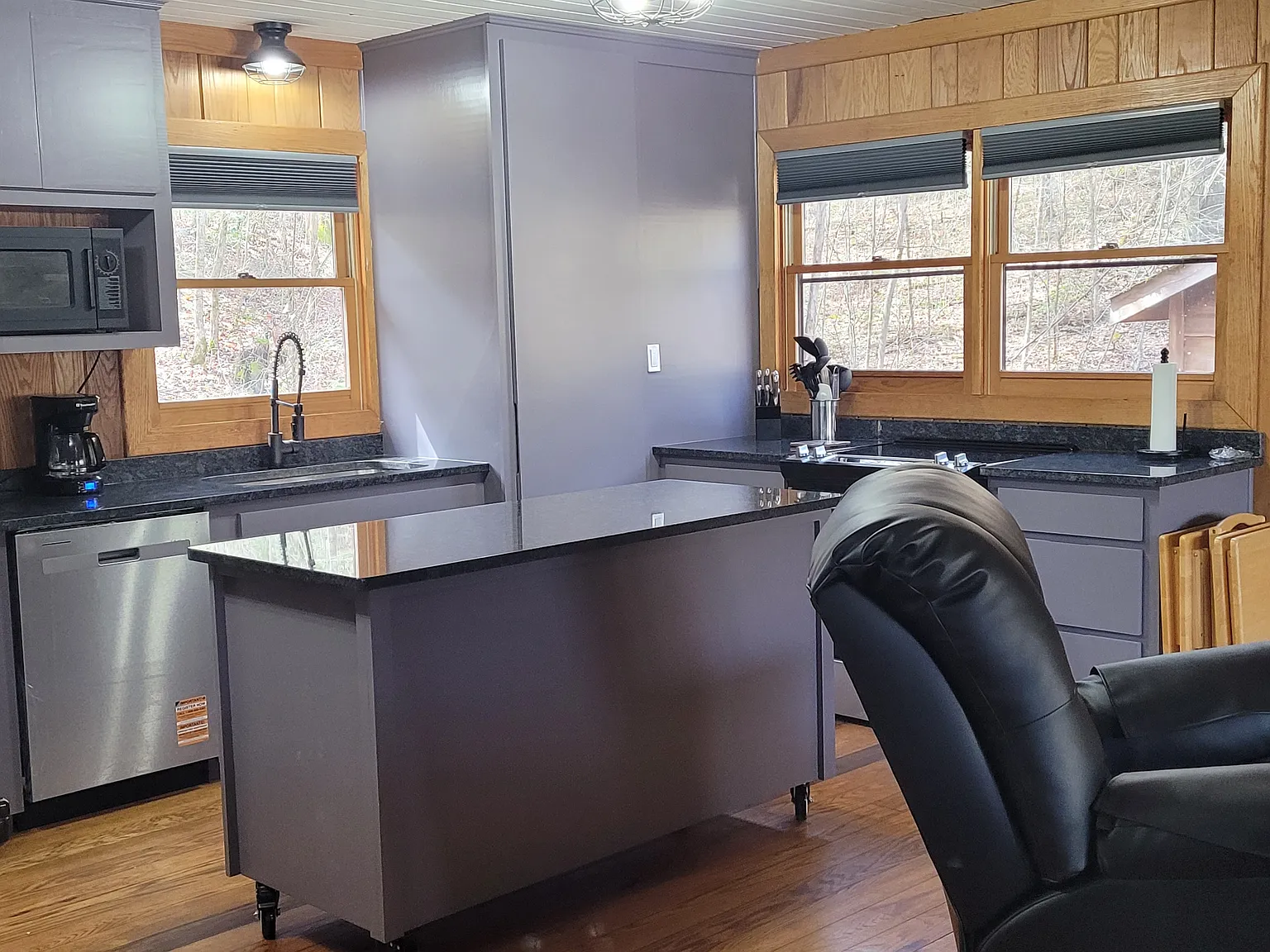 3 bed, 1152 sqft, $2,100 — Photo 4