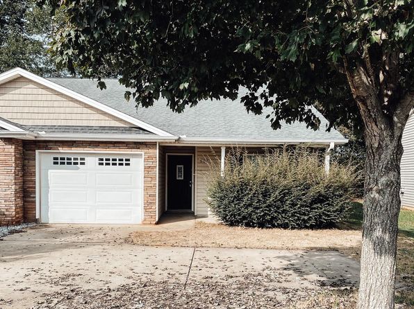 Woodfin Ridge Golf Community Inman Real Estate 7 Homes For Sale Zillow