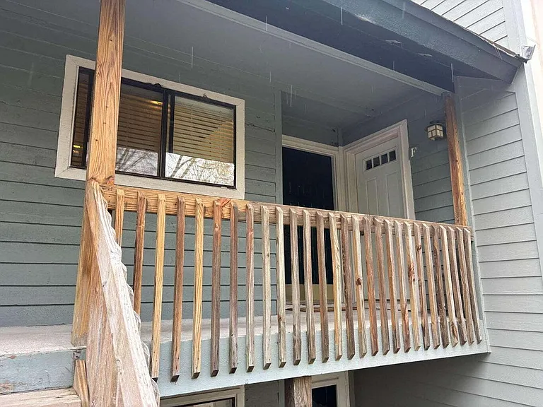 1161 Shadow Lake Cir #E — Photo 23