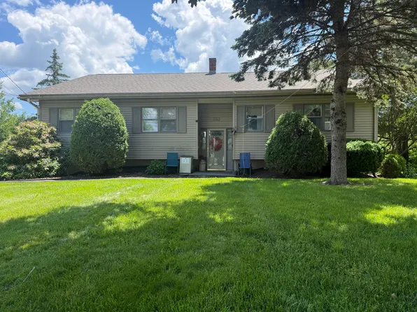 363 Mount Hope Avenue, Bangor, ME 04401