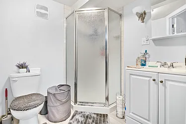 Rented by Halvatzis Realty