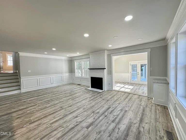 3716 Tulane Dr — Photo 8