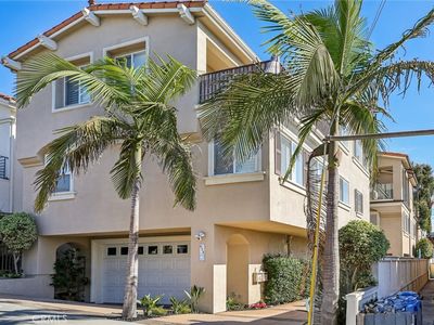 656 7th St, Hermosa Beach, CA, 90254